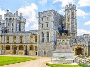 A Regal Escape: Afternoon Tour of Windsor Castle with WonderDays